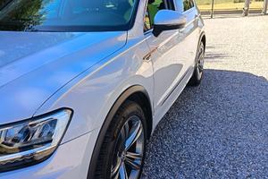 V. tiguan r line