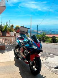 HONDA CBR 600RR