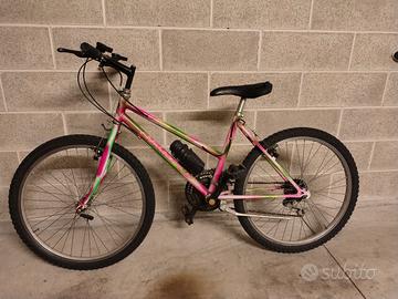 Mountain bike taglia media 