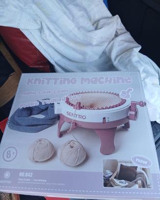 SENTRO Knitting Machine n. 843