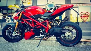 Ducati streetfighter 