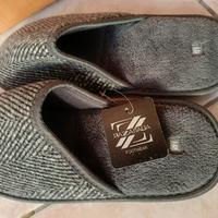Pantofole uomo nuove