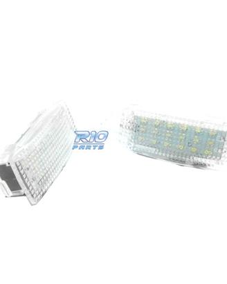 FANALI A LED PER PIEDI E PORTE BMW F30 F20 E84 F01