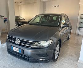 VOLKSWAGEN TIGUAN 2.0 TDI AUTOMATICA "MOSTRUOSA"