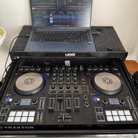 TRAKTOR KONTROL S4 MK3