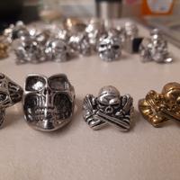 Anelli con TESCHIO in vario stile