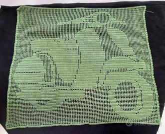 CENTROTAVOLA O QUADRO ALL'UNCINETTO VESPA 