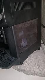 macchina caffè automatica DeLonghi 