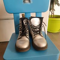 Stivaletto Dr.Martens originale color argento da b