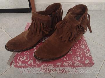 cowboy bassi con frange