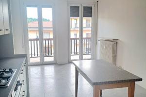 Ampio Bilocale con terrazzo a Petosino