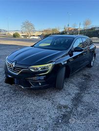 RENAULT MÉGANE INTENS 1.5 dCi 110 CV