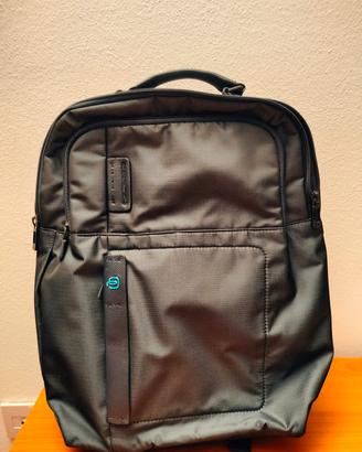zaino Piquadro Pulse P16 porta PC 15.6" nero