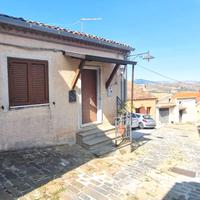 Pignola, via R. Elena appartamento mq. 55 netti