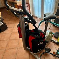 Ciclette con  attrezzo addominali
