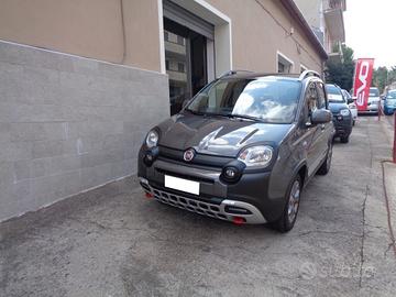 FIAT PANDA 1.0 HYBRID CROSS (FINANZIABILE)