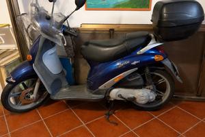 Piaggio Liberty 50 scooter