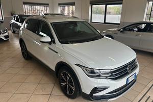 VOLKSWAGEN Tiguan 2.0 TDI 150 CV SCR DSG Eleganc