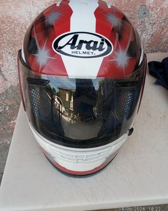caschi moto Arai 