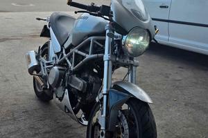 Ducati Monster 620 - 2004