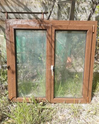 2 finestre 1 alluminio 1 massello
