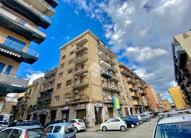 4 LOCALI A PALERMO