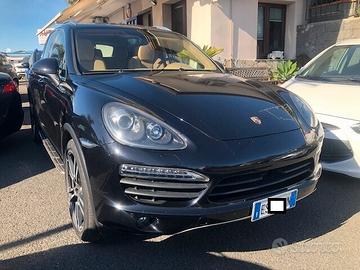 Porsche Cayenne 4.2 Diesel 382CV Platinum Edition 