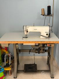 Macchina da cucire