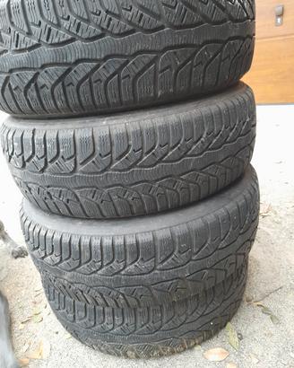 4 Gomme invernali 