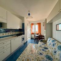 2 LOCALI A BARANO D'ISCHIA