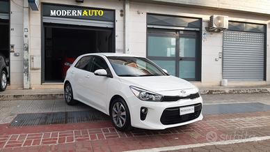 Kia Rio 1.4 CRDi 90CV 5 porte Cool