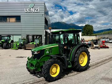 JOHN DEERE 5090G