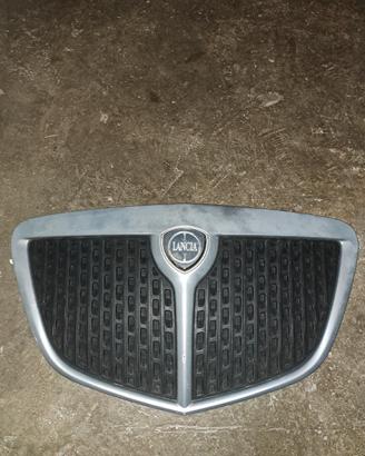 griglia lancia ypsilon 