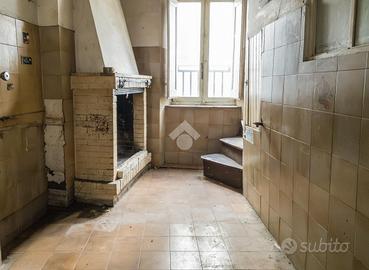 2 LOCALI A BASSANO ROMANO