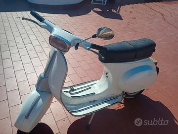 Vespa 50 special