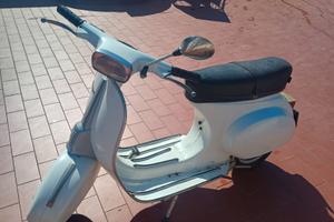 Vespa 50 special
