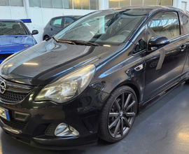 Opel corsa OPC nurburgring 210 cv