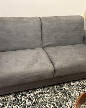 divano letto. nuovo