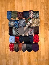 Stock di cravatte vintage