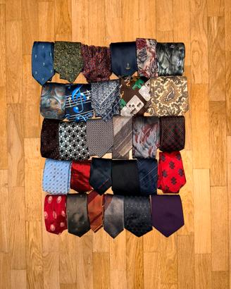 Stock di cravatte vintage