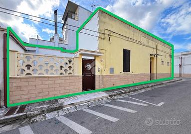 CASA INDIPENDENTE A MESAGNE