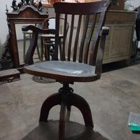 antica sedia da barbiere 