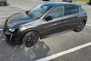Peugeot 208 1.5 BlueHDI Allure-03/2022 (47.000 km)
