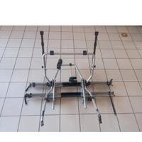 portabici Thule 9105 posteriore auto