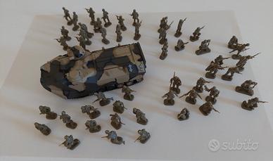 Carrarmato con soldatini scala 1/72