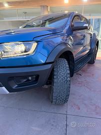 Ford Ranger 2.0 TDCi 213CV DC Wildtrak 5 posti