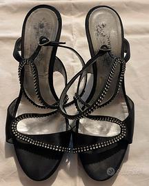 Sandali eleganti neri con strass