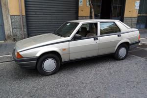Alfa Romeo 75