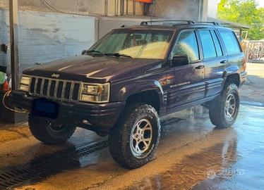 JEEP Grand Cherokee 5.2 (EU) 4WD aut. Quadra-Tra