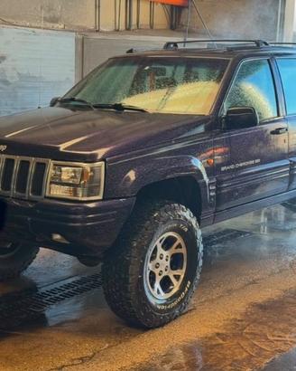 JEEP Grand Cherokee 5.2 (EU) 4WD aut. Quadra-Tra